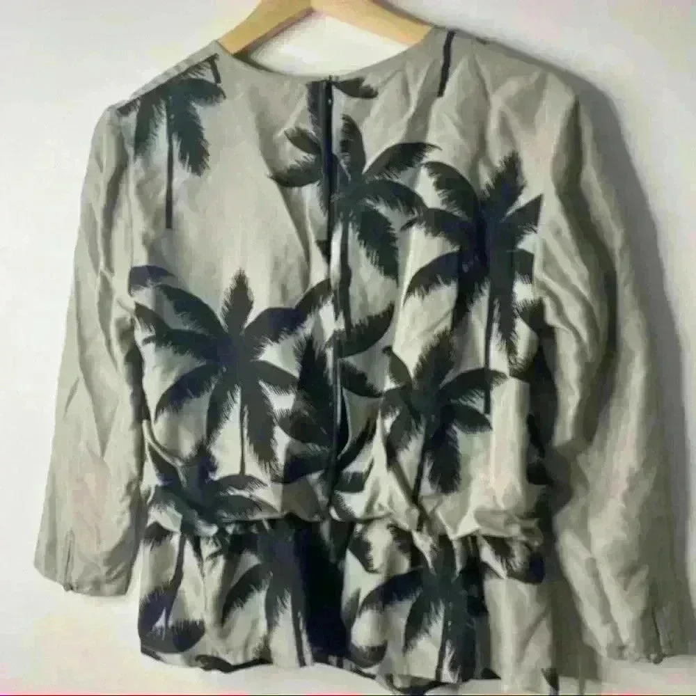 Baum Und Pferdgarten Palm Tree Print 100% Silk Elastic Waist  Blouse Sz 36 NWOT - Picture 4 of 8